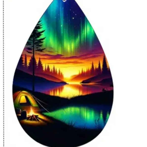Northern Lights, Camping, Pine Trees, Forest, Mountains, Lake, Leather Earrings - Picture 3 of 4